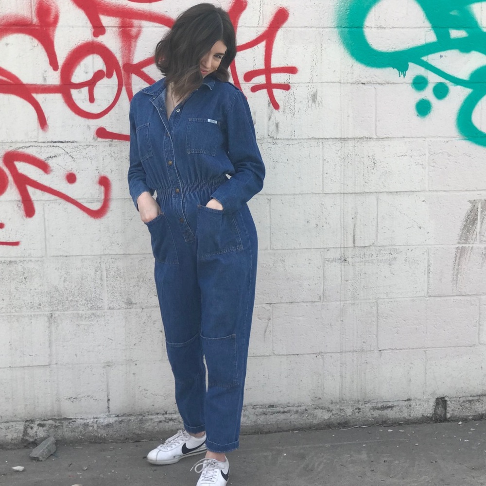 Meet your Posher, Demi